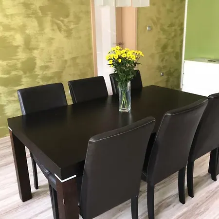 Apartament Przy Sadzie Apartment Drawsko Pomorskie