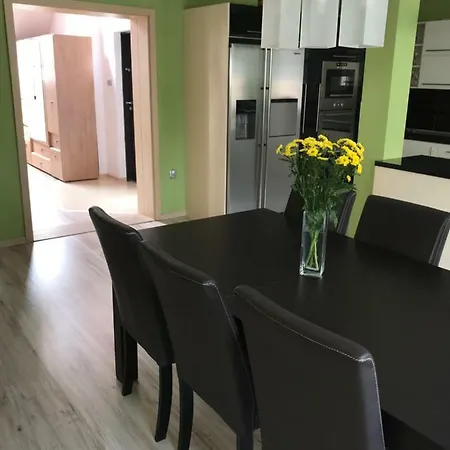 Apartament Przy Sadzie Apartment Drawsko Pomorskie